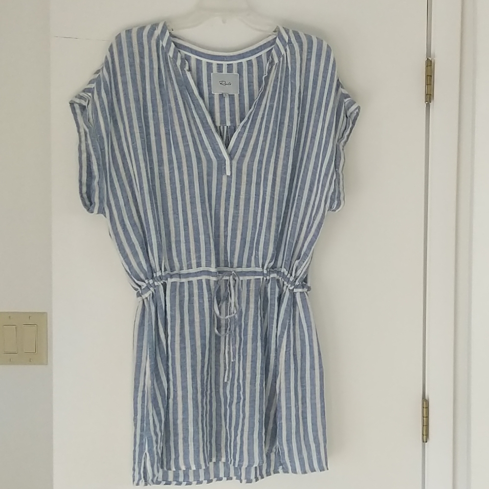 Linen dress with synch waist option